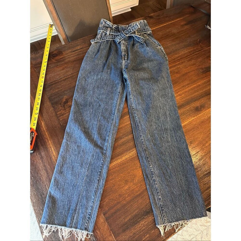 Abercrombie & Fitch Paperbag Mom Jeans